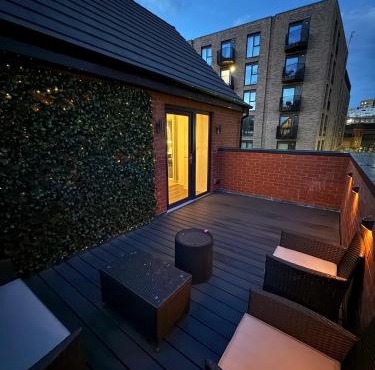 ORION - Luxury 4 bedroom city centre townhouse