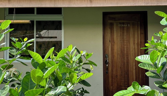 Otaha 2, Vaiotaha Lodge