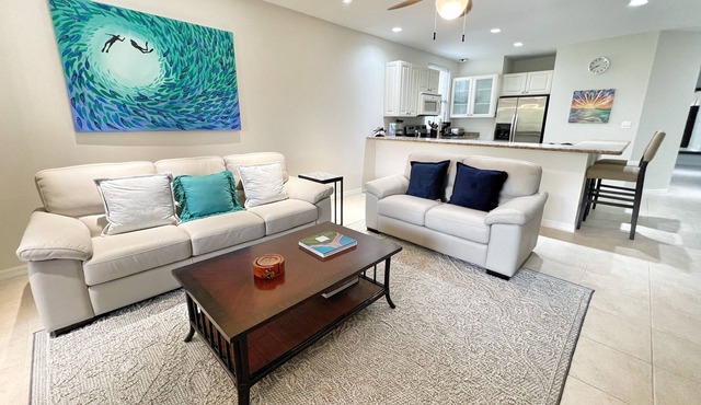 Pacifico C208 - Luxurious 3 Bedroom 2 Bath Condo