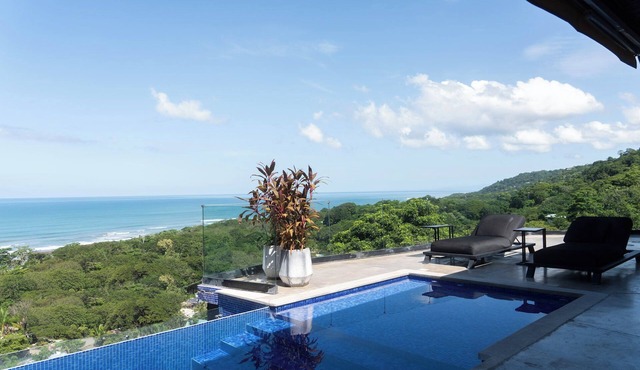 Panoramic Ocean View Casa Anna with infinity Pool