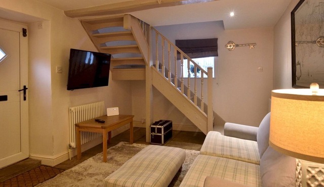 Pass the Keys | Scampton Cottage