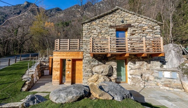 Peace in the nature close to Palazzo Vertemate, Madesimo and Engadina.