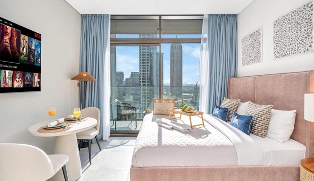 Peninsula One Suites by Prestige Nest