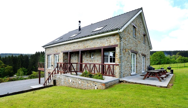 Perfect Holiday Home in Trou de Bra with private garden and mountain views