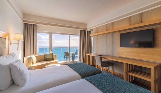 Pestana Carlton Madeira Ocean Resort Hotel