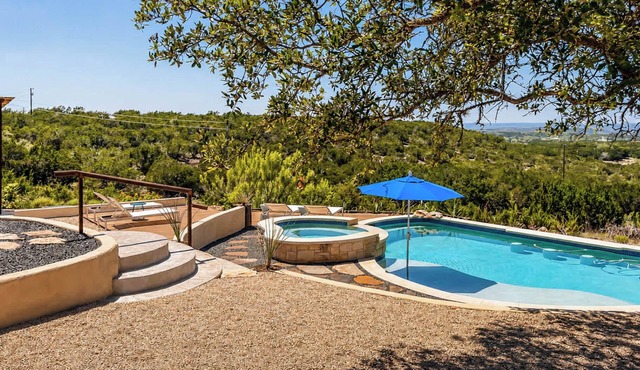 Pool, Hot Tub, Putting Green | 8 Acre Retreat