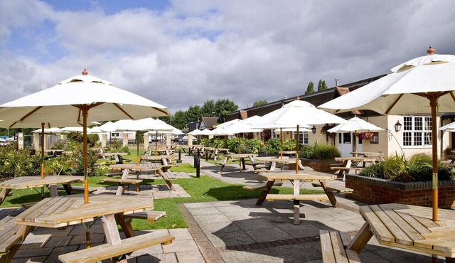 Premier Inn Bedford - Priory Marina