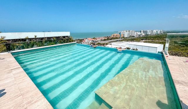 Private jacuzzi apartment with a view