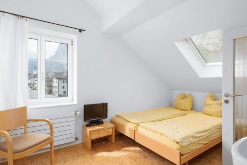 Private Rooms near Glarus - Parking & Lake