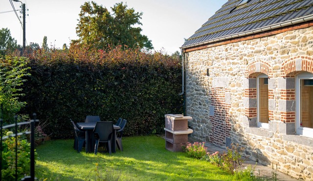 Propriété de Campagne Rénovée Avec Barbecue, à Proximité Sentiers de Randonnées
