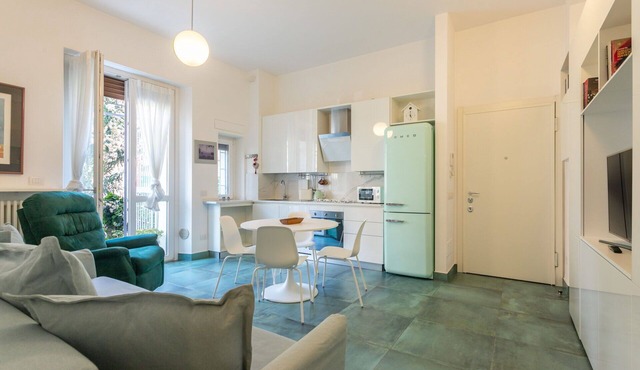 Quiet 1BR Apt with Private Garden by Halldis