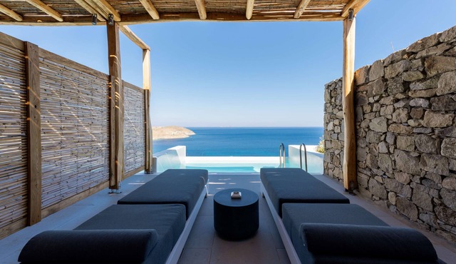 Radisson Blu Euphoria Resort, Mykonos