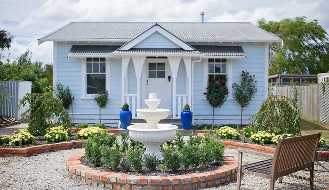 Railway Cottage - Home away from Home
