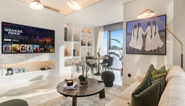 Rare 2BR w/Infinity Pool, Sea & Burj Khalifa View