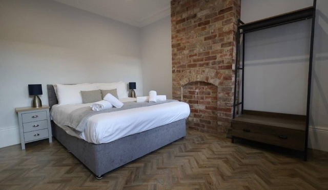 Red Lion Apartments in Spalding Town Centre