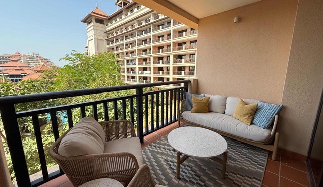 Reimagined 3BR Apartment in 5-star Resort