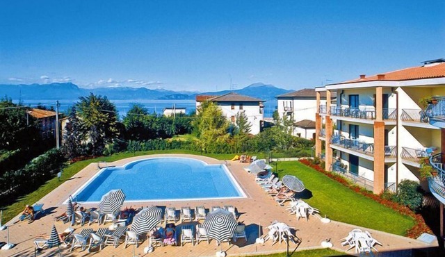 Residence Nettuno at Peschiera