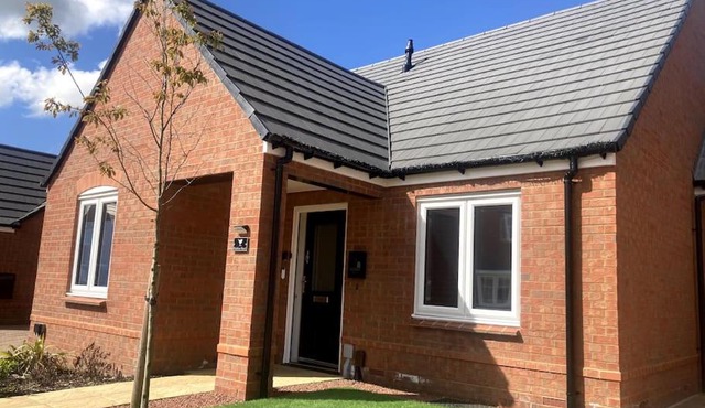 Robins Nest Luxury Bungalow
