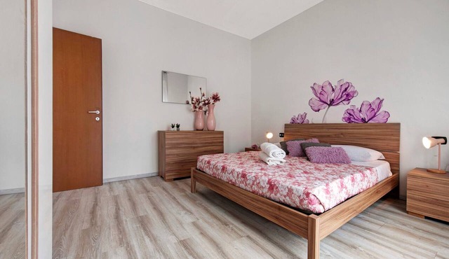 Room 'Rosa' with Shared Terrace, Balcony and Wi-Fi