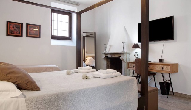 Room 'Stanza 5' with Shared Garden, Wi-Fi and Air Conditioning
