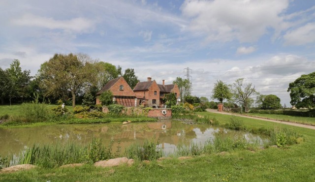 Rowlands House, Coalville