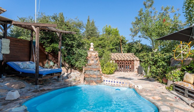 Rural House 'La Cuina De Paqui' with Private Pool, Private Terrace and Wi-Fi