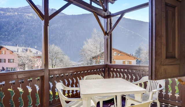 Rustic Holiday Apartment "The Grandma's old House"