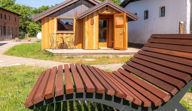 Rustikales Häuschen Hund Garten Natur pur - Haferkiste