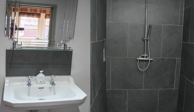 Saffrons Apartment, Eastbourne
