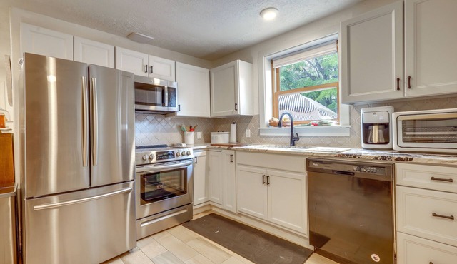 Sante Fe Vacation Rental ~ 2 Mi to Plaza!