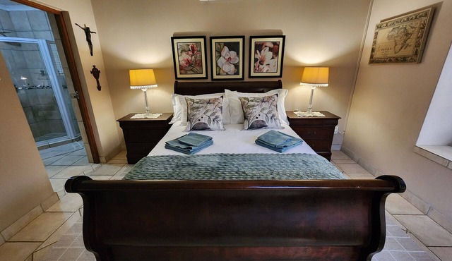 Security Golf-Estate 4-bedroom Villa - 15mins to Kruger International Airport