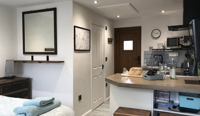 Self contained annex in the Vale of Belvoir