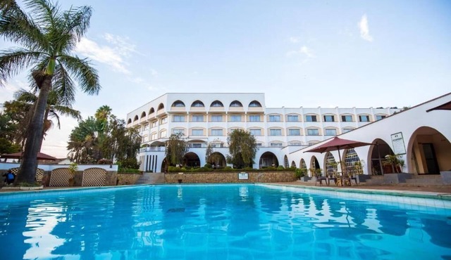 Sirikwa Hotel