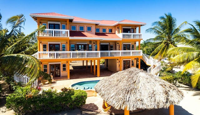 Sleeps 12+: Ultimate 6-Bedroom Beach Retreat Pool