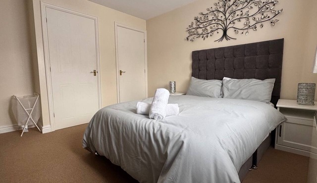 Sleeps4-freeparking-familyfriendly-wcaccessible