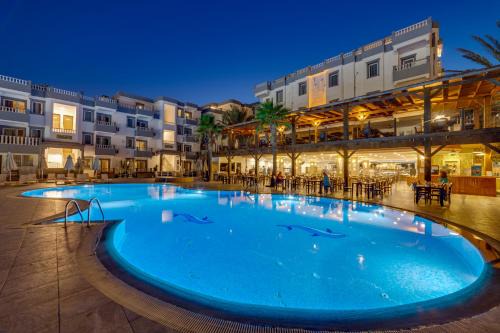 Smart Holiday Hotel & Suite Bodrum- All Inclusive