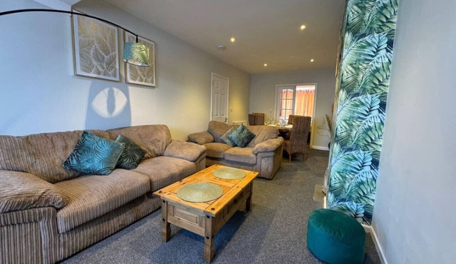 Spacious Contractor Accommodation