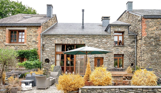 Spacious holiday home in Vresse-sur-Semois with terrace