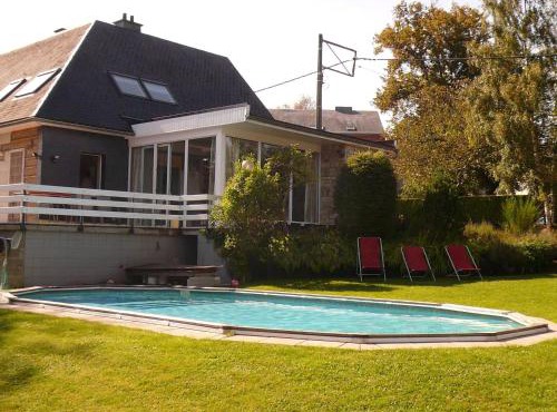 Spacious Home with Garden