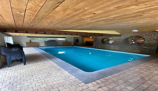 Spacious Waimes Villa