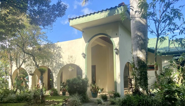 Spanish Villa snuggled into a jungle / botanical garden paradise !