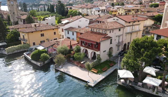 SPECIAL OFFER Fanny Apartment DIRECTLY ON THE LAKE