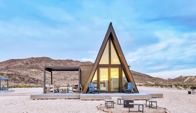 Stardust Big Bend Luxury A-Frame#9 with a fab view