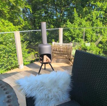 Studio autonome Magnifique1 gde Chambre ET 1 pte avec JARDIN d hiver TB situé Chaumont-Gistoux