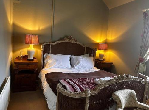 Stunning 2 bed Flat Near Belvoir Castle