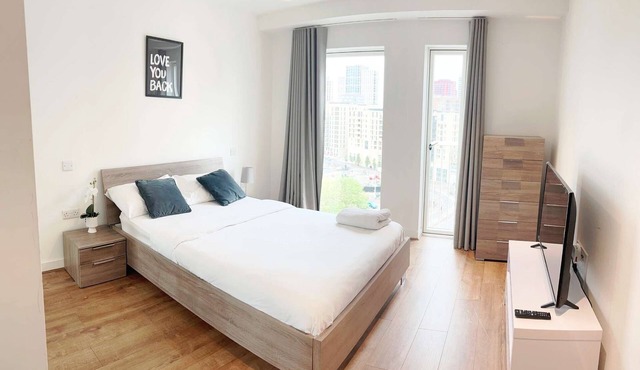 Stylish 2-Bedroom flat Haven