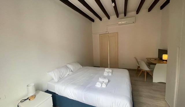 Stylish 4 Guest Appartment Near to Metro Dergano!