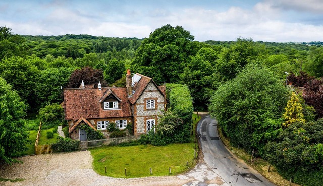 Stylish Country Cottage, Henley, Oxfordshire