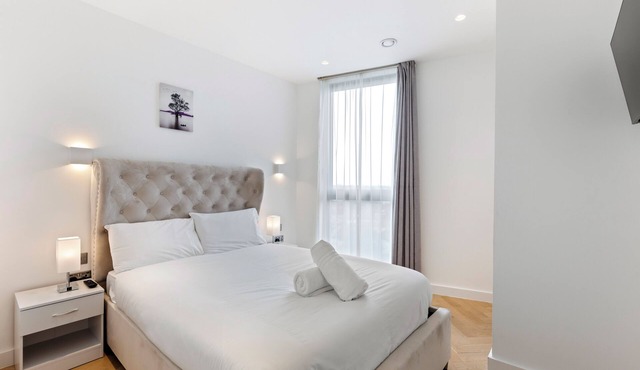 Stylish Flat-Leisure Pool & Gym