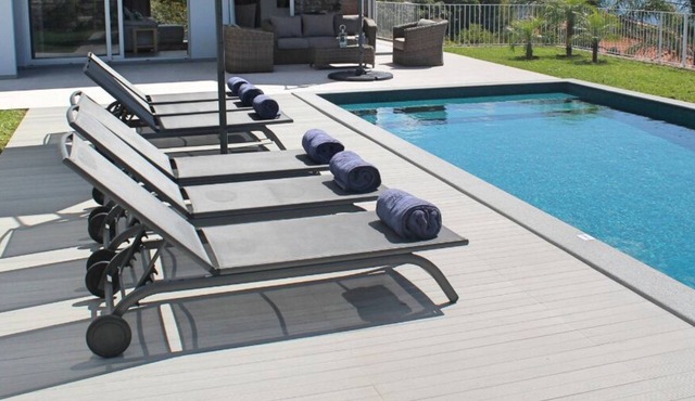 Stylish villa, sunny Calheta | Calheta Heights